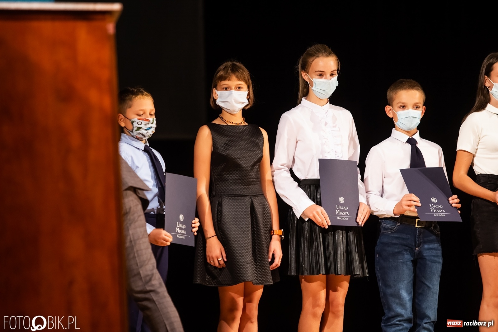 Zdjęcie w galerii na portalu naszraciborz.pl: Prymusi raciborskich szkół z dyplomami i nagrodami od prezydenta [FOTO i WIDEO] wiadomości z regionu
