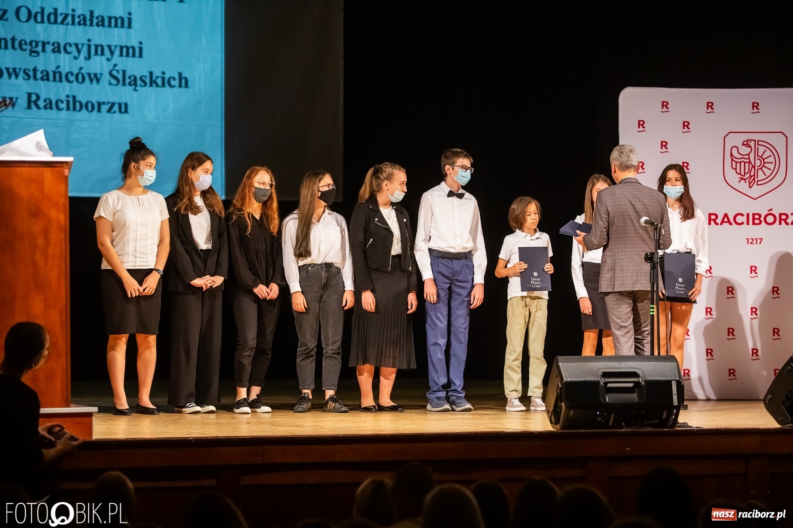 Zdjęcie w galerii na portalu naszraciborz.pl: Prymusi raciborskich szkół z dyplomami i nagrodami od prezydenta [FOTO i WIDEO] wiadomości z regionu