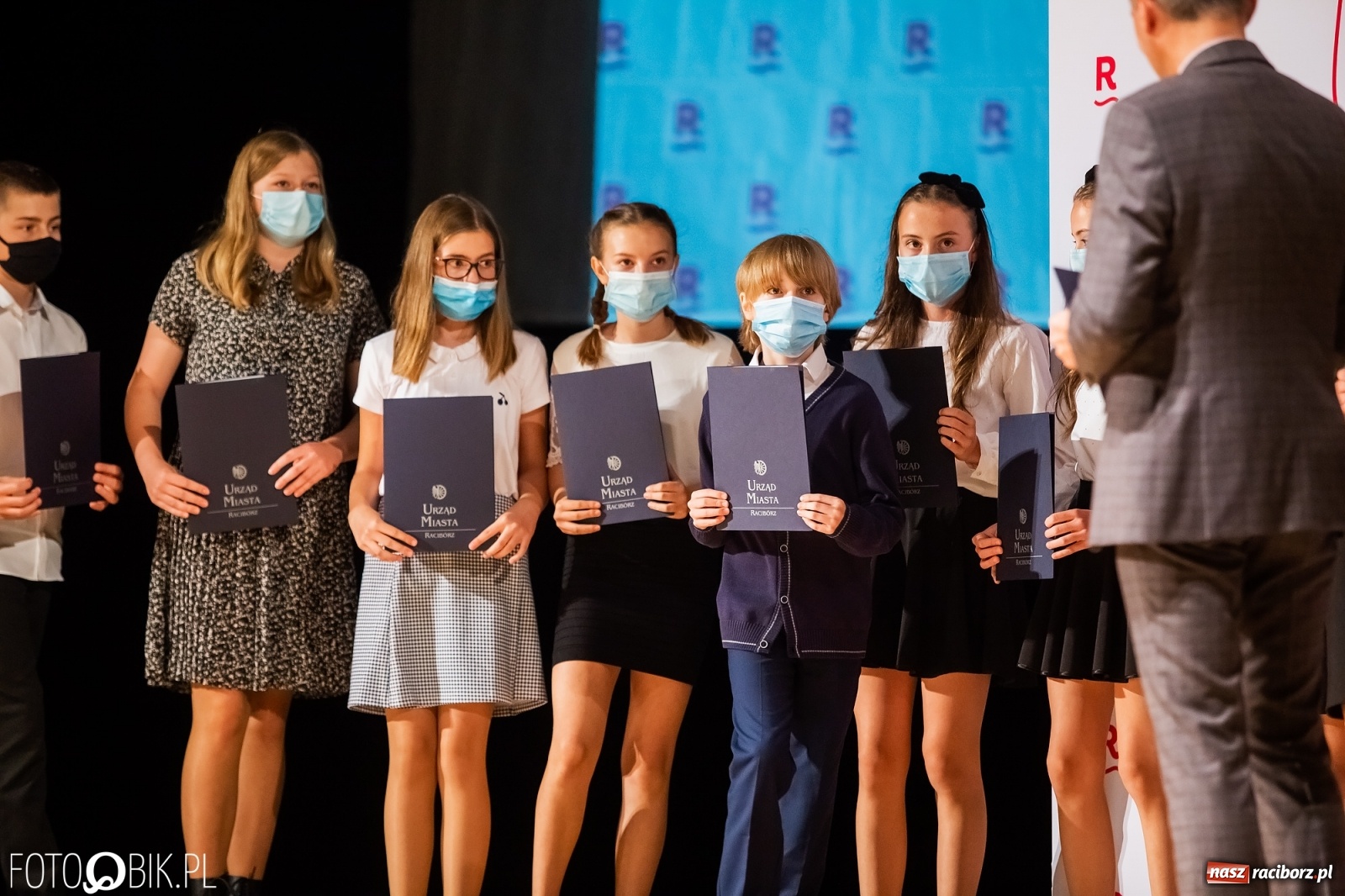 Zdjęcie w galerii na portalu naszraciborz.pl: Prymusi raciborskich szkół z dyplomami i nagrodami od prezydenta [FOTO i WIDEO] wiadomości z regionu