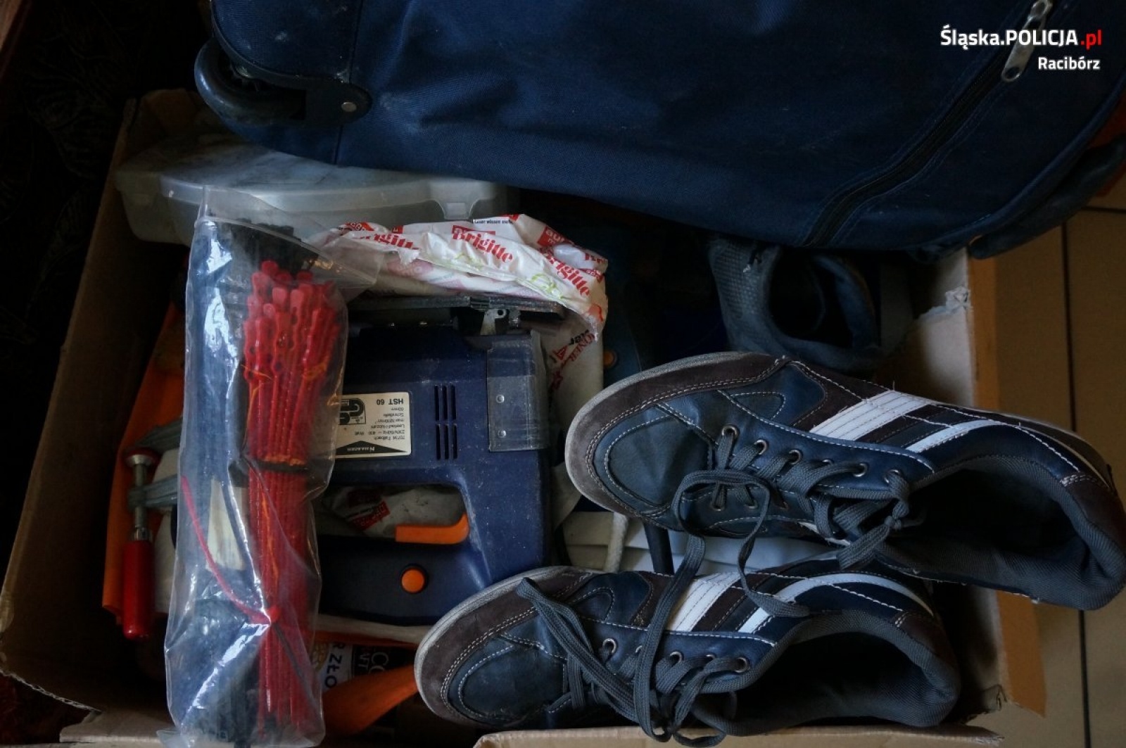 Zdjęcie w galerii na portalu naszraciborz.pl: Raciborscy policjanci zatrzymali 19-letniego włamywacza do piwnic  wiadomości z regionu