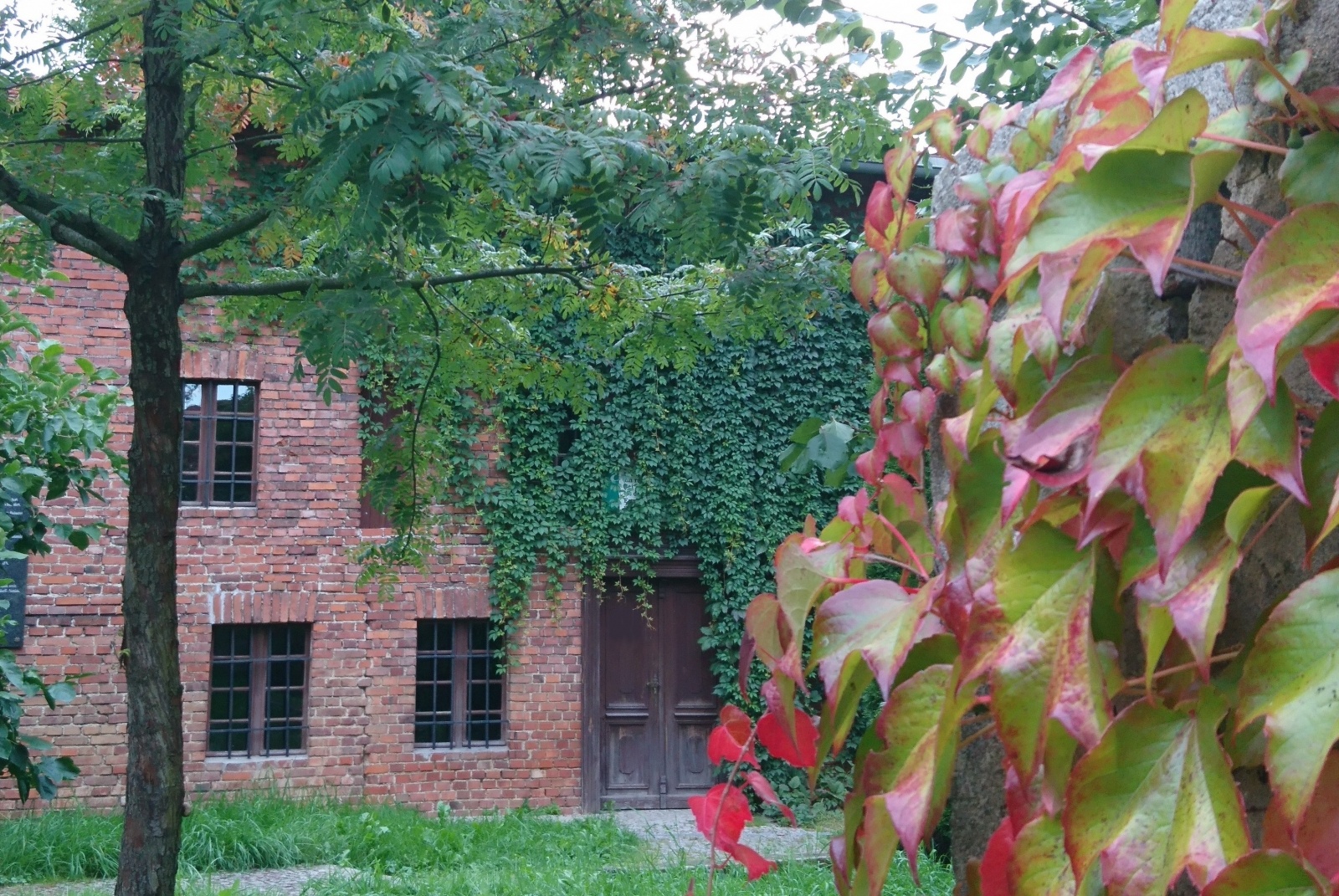 Zdjęcie w galerii na portalu naszraciborz.pl: Jesienne zwiedzanie młyna w Brzeźnicy wiadomości z regionu