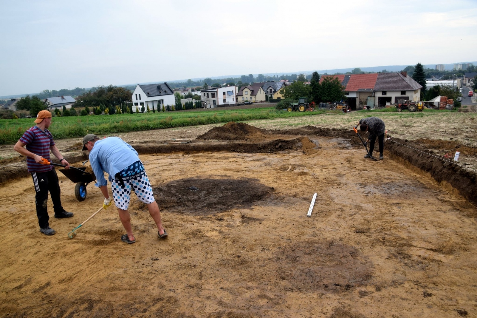 Zdjęcie w galerii na portalu naszraciborz.pl: Na Starej Wsi odnaleziono prehistoryczny pochówek wiadomości z regionu