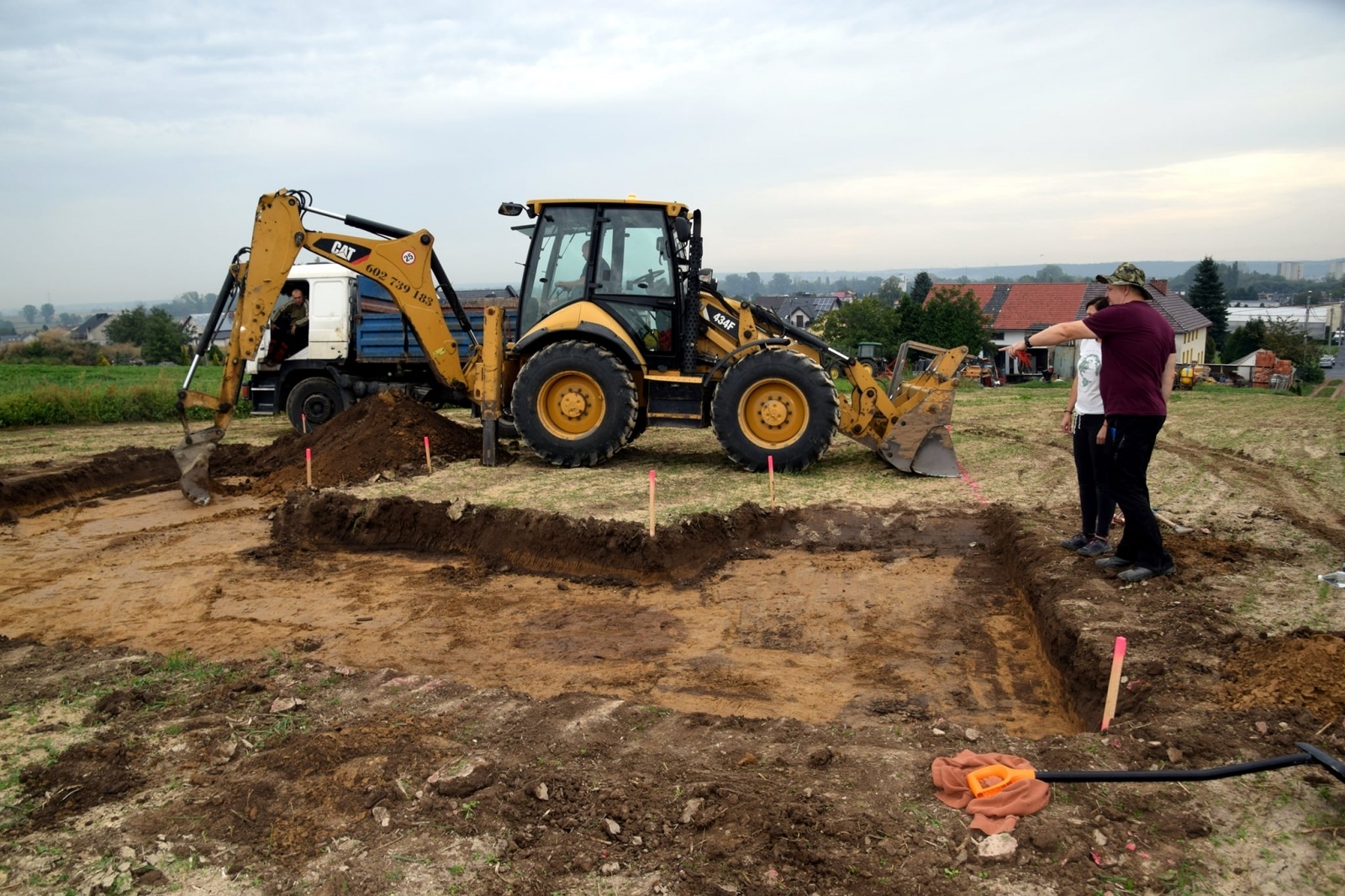 Zdjęcie w galerii na portalu naszraciborz.pl: Na Starej Wsi odnaleziono prehistoryczny pochówek wiadomości z regionu