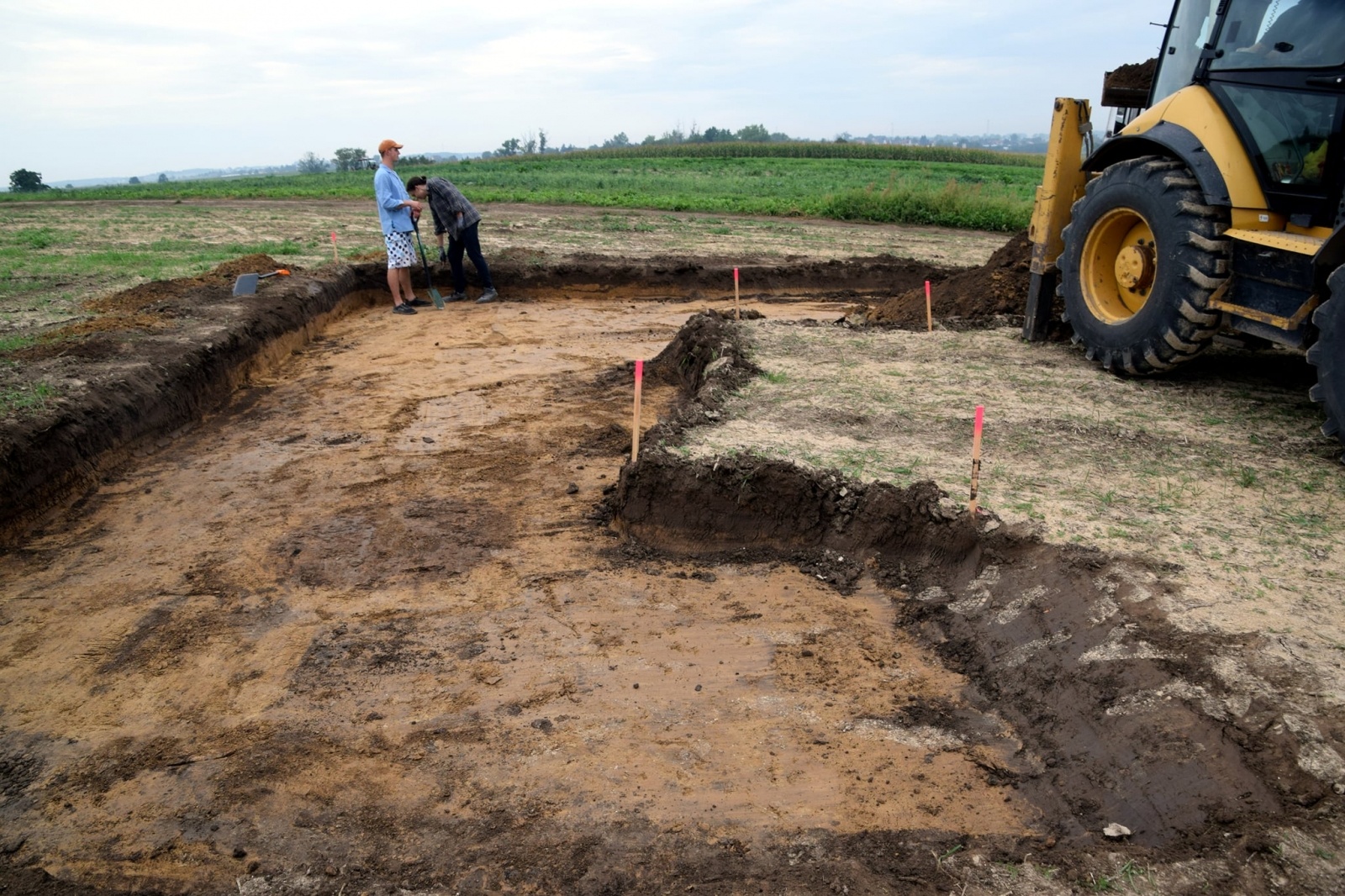 Zdjęcie w galerii na portalu naszraciborz.pl: Na Starej Wsi odnaleziono prehistoryczny pochówek wiadomości z regionu