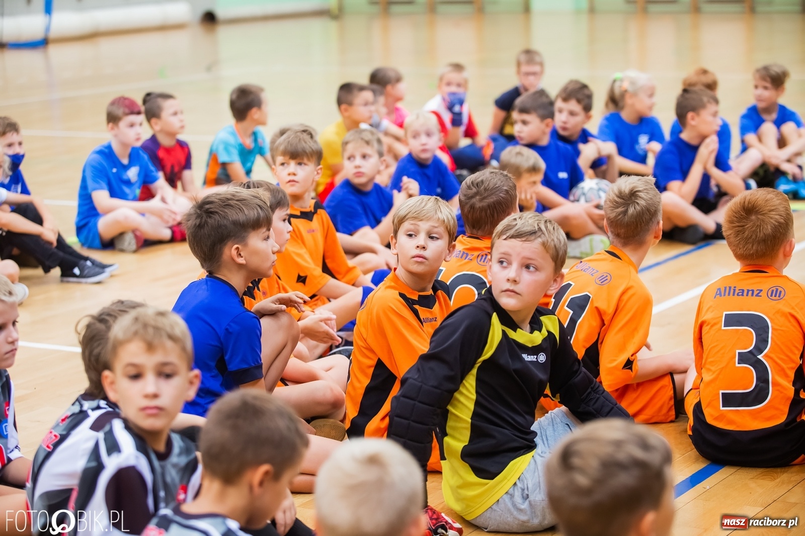 Zdjęcie w galerii na portalu naszraciborz.pl: Piłkarska rywalizacja na jubileusz raciborskiej Unii [FOTO] wiadomości z regionu