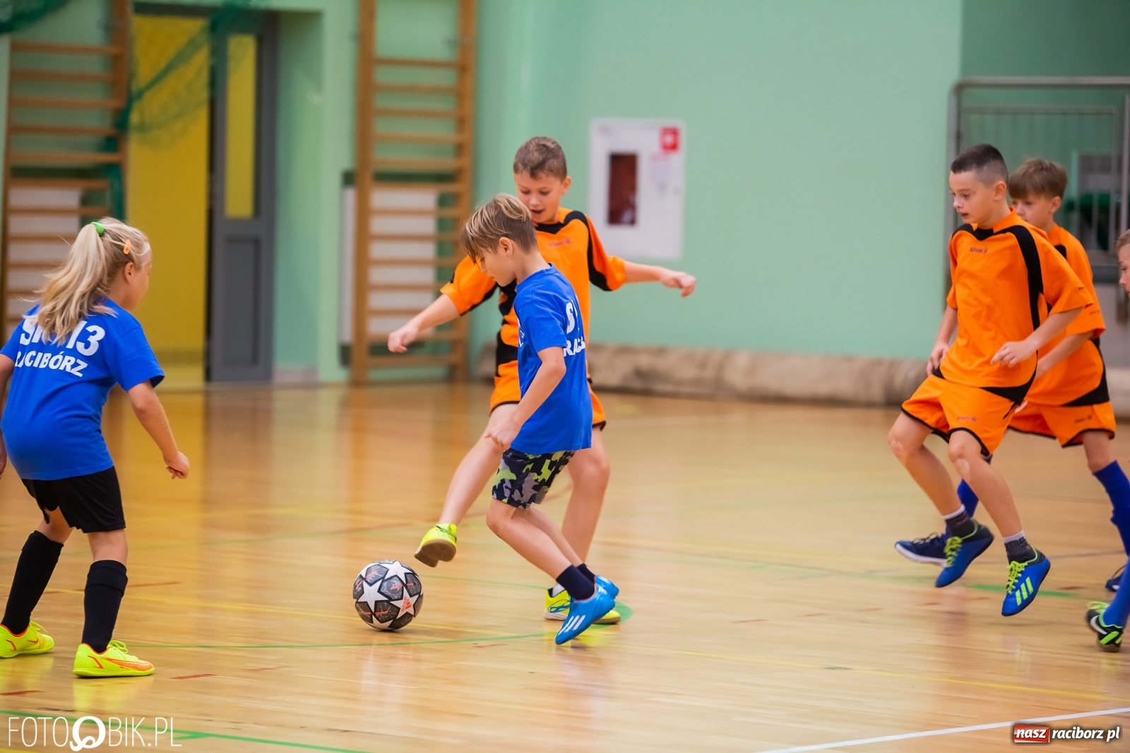 Zdjęcie w galerii na portalu naszraciborz.pl: Piłkarska rywalizacja na jubileusz raciborskiej Unii [FOTO] wiadomości z regionu