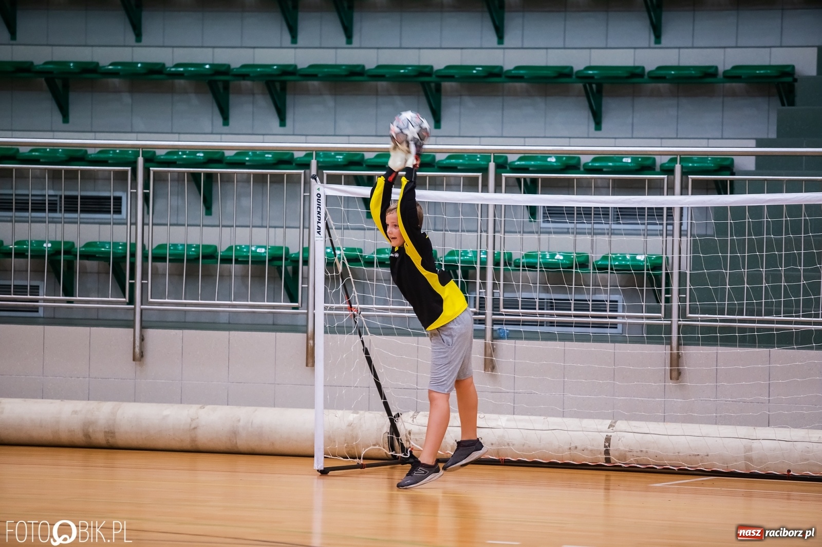 Zdjęcie w galerii na portalu naszraciborz.pl: Piłkarska rywalizacja na jubileusz raciborskiej Unii [FOTO] wiadomości z regionu