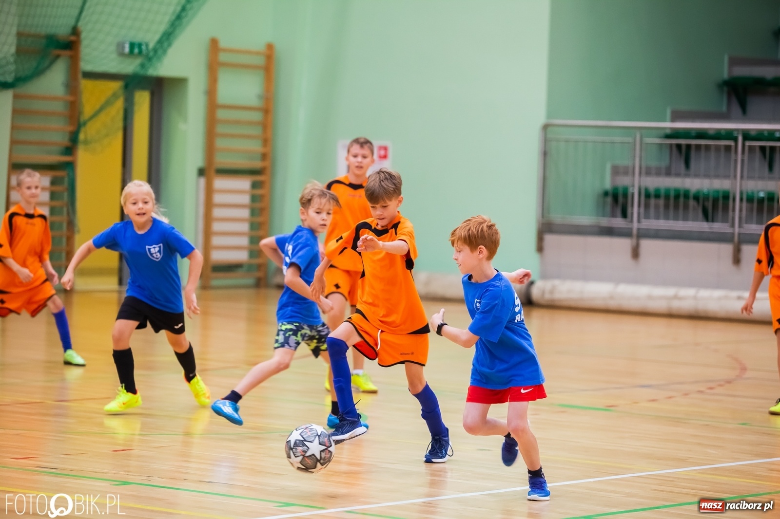 Zdjęcie w galerii na portalu naszraciborz.pl: Piłkarska rywalizacja na jubileusz raciborskiej Unii [FOTO] wiadomości z regionu
