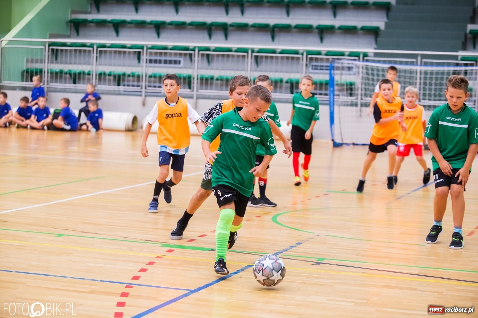 Zdjęcie w galerii na portalu naszraciborz.pl: Piłkarska rywalizacja na jubileusz raciborskiej Unii [FOTO] wiadomości z regionu