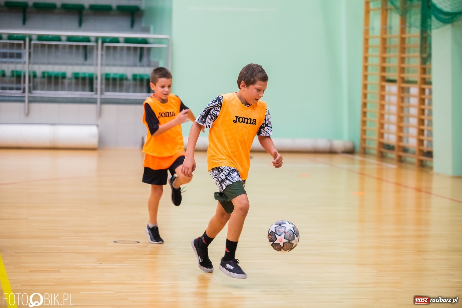 Zdjęcie w galerii na portalu naszraciborz.pl: Piłkarska rywalizacja na jubileusz raciborskiej Unii [FOTO] wiadomości z regionu