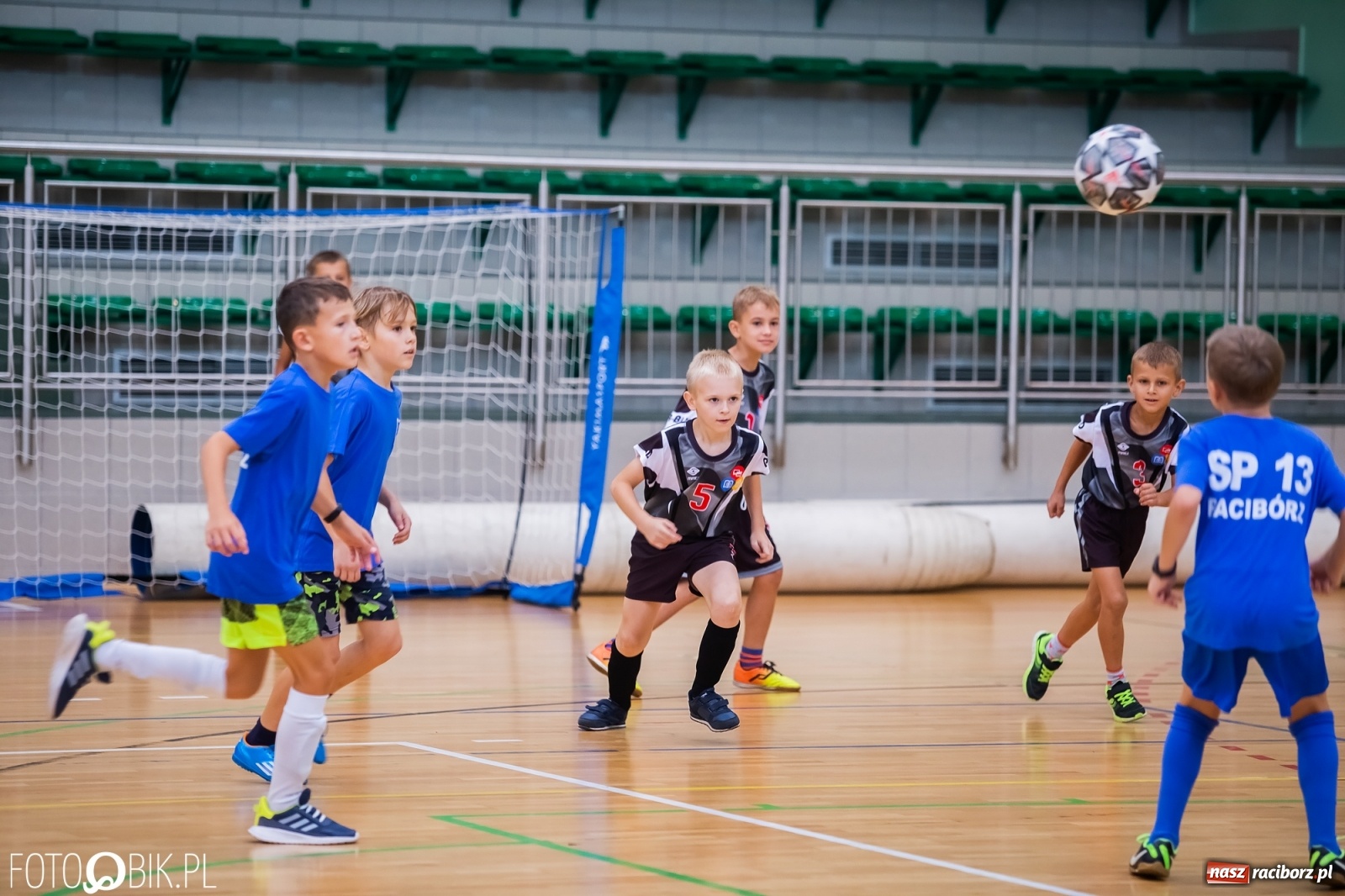 Zdjęcie w galerii na portalu naszraciborz.pl: Piłkarska rywalizacja na jubileusz raciborskiej Unii [FOTO] wiadomości z regionu