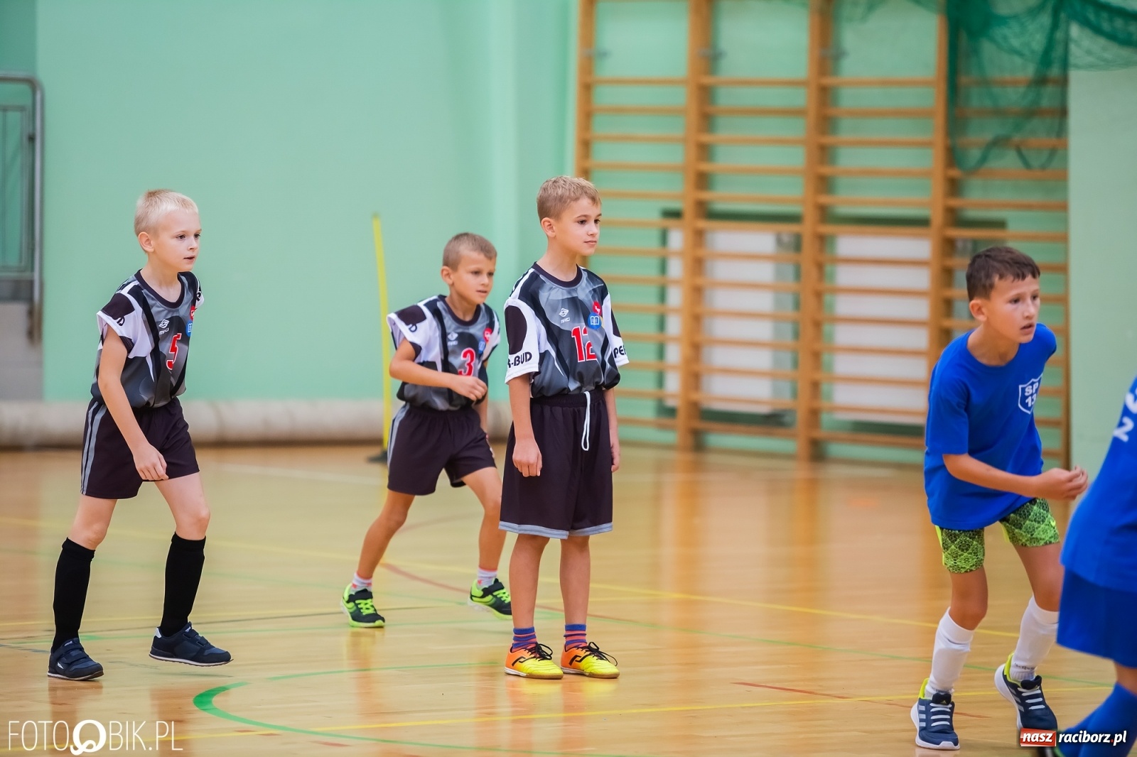 Zdjęcie w galerii na portalu naszraciborz.pl: Piłkarska rywalizacja na jubileusz raciborskiej Unii [FOTO] wiadomości z regionu