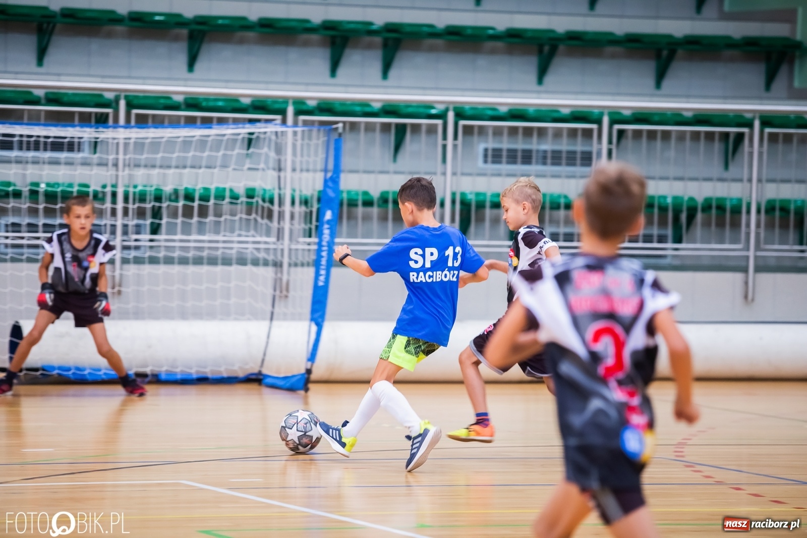 Zdjęcie w galerii na portalu naszraciborz.pl: Piłkarska rywalizacja na jubileusz raciborskiej Unii [FOTO] wiadomości z regionu