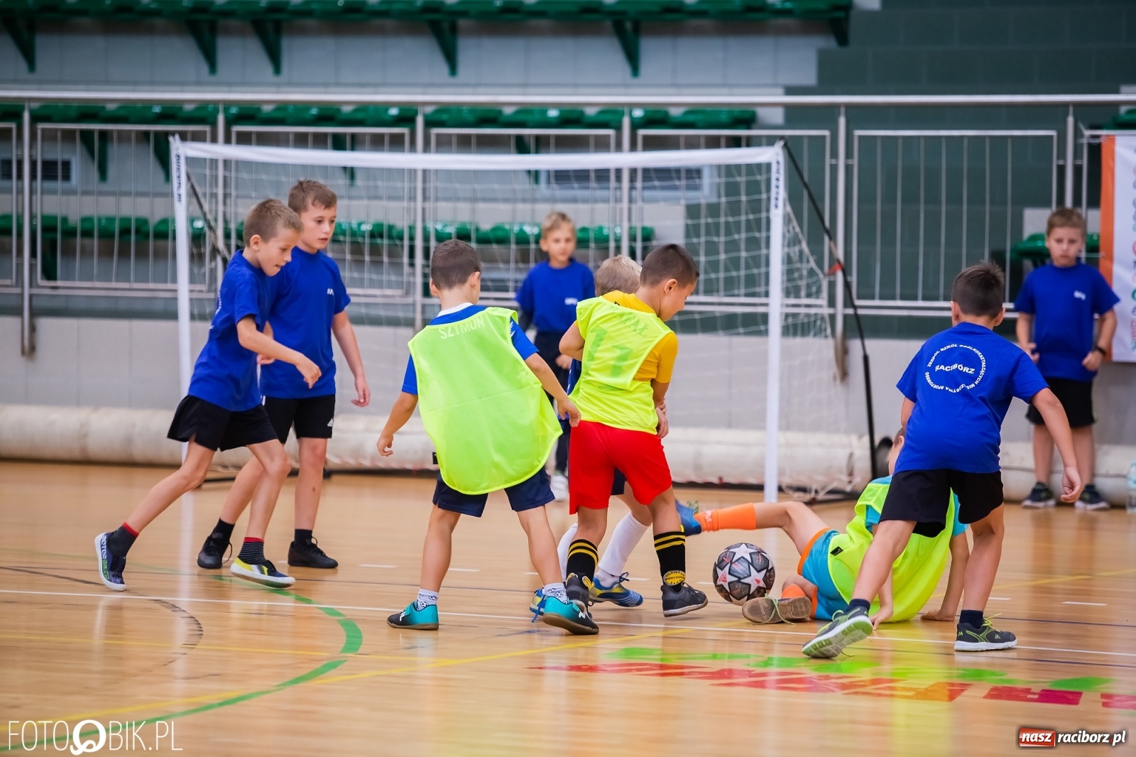 Zdjęcie w galerii na portalu naszraciborz.pl: Piłkarska rywalizacja na jubileusz raciborskiej Unii [FOTO] wiadomości z regionu