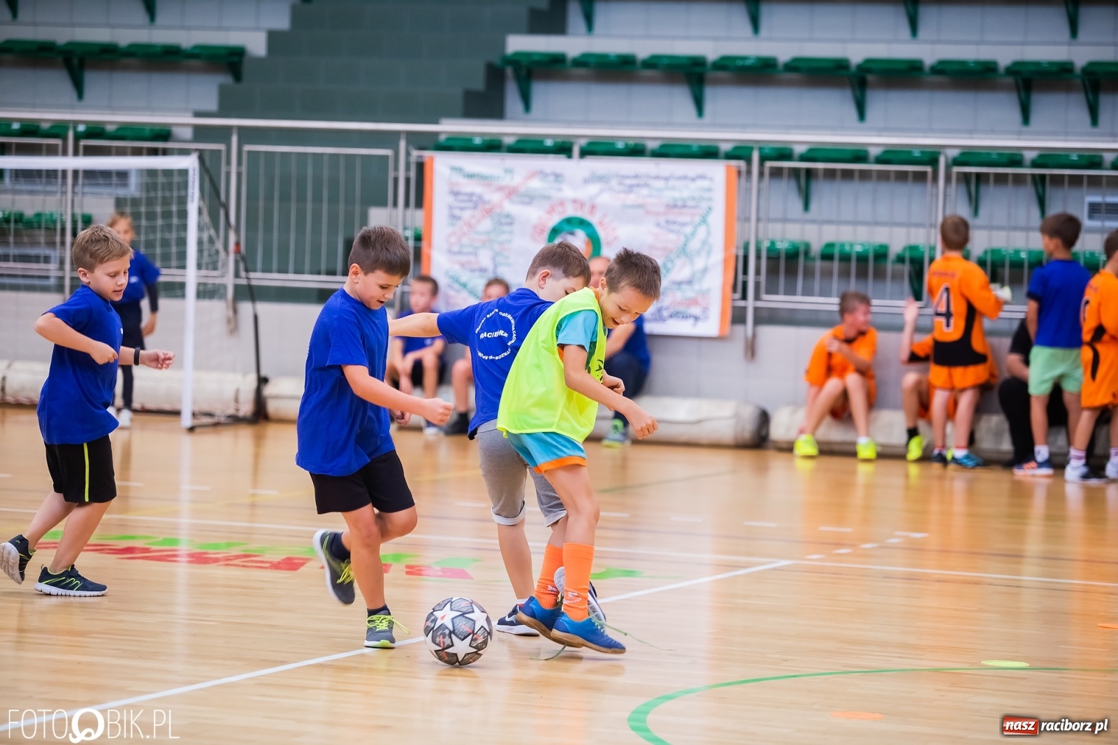 Zdjęcie w galerii na portalu naszraciborz.pl: Piłkarska rywalizacja na jubileusz raciborskiej Unii [FOTO] wiadomości z regionu