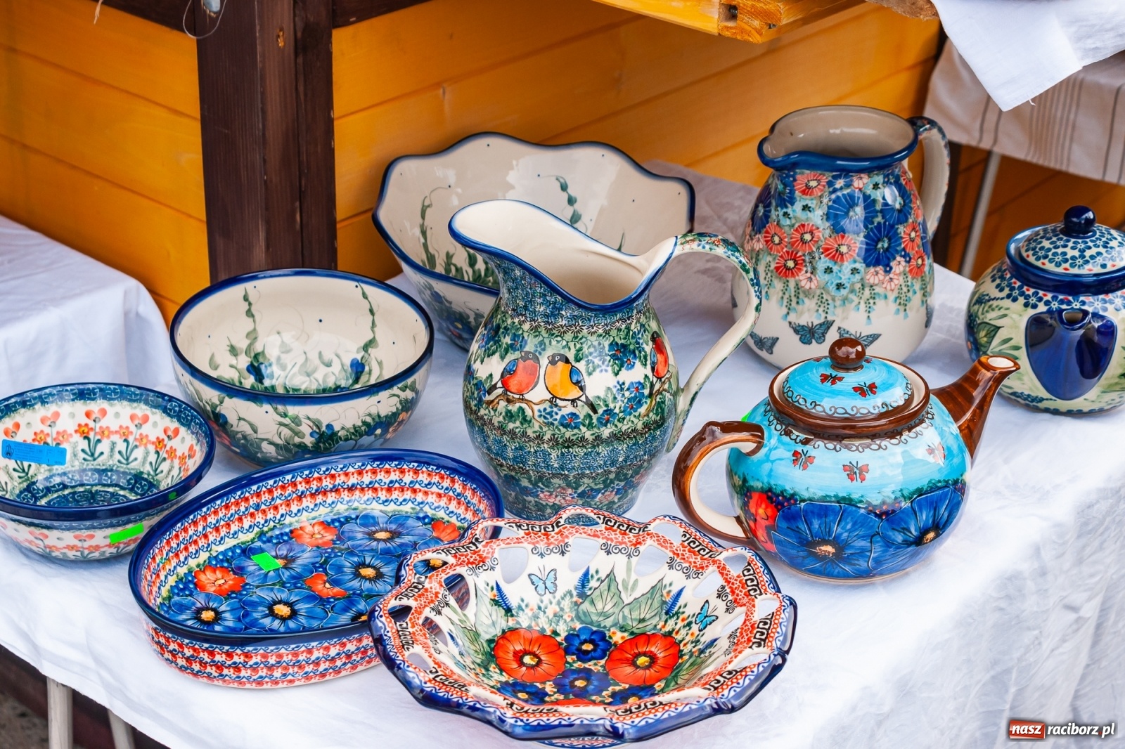 Zdjęcie w galerii na portalu naszraciborz.pl: Smakołyki i rękodzieło na raciborskim jarmarku na zakończenie lata [FOTO i WIDEO] wiadomości z regionu