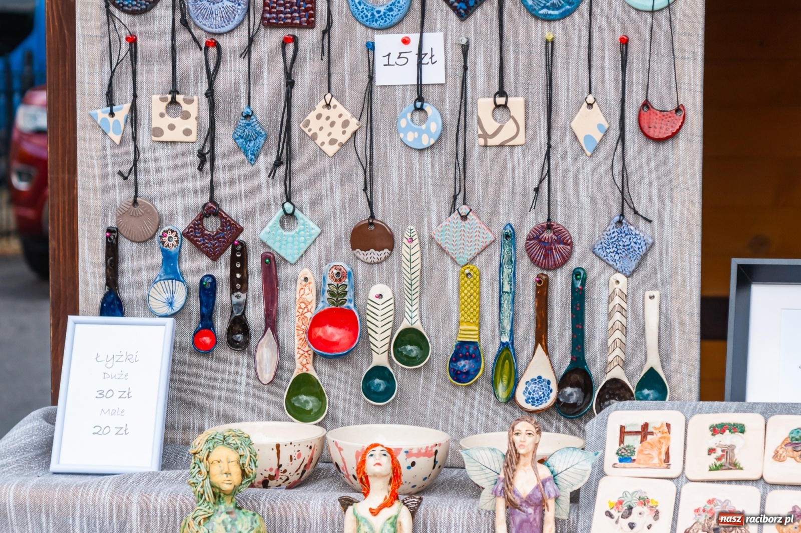 Zdjęcie w galerii na portalu naszraciborz.pl: Smakołyki i rękodzieło na raciborskim jarmarku na zakończenie lata [FOTO i WIDEO] wiadomości z regionu