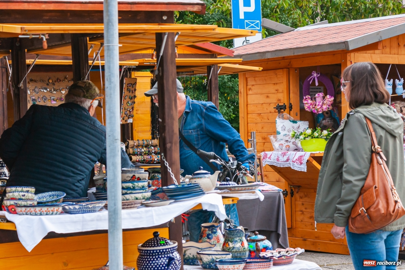 Zdjęcie w galerii na portalu naszraciborz.pl: Smakołyki i rękodzieło na raciborskim jarmarku na zakończenie lata [FOTO i WIDEO] wiadomości z regionu