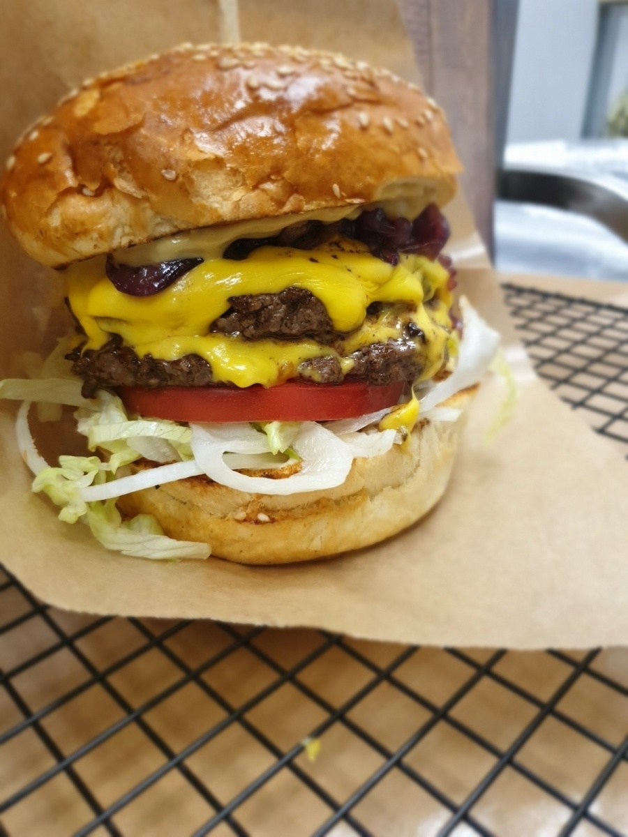 Zdjęcie w galerii na portalu naszraciborz.pl: Classic Burger – najlepsze burgery w Raciborzu wiadomości z regionu