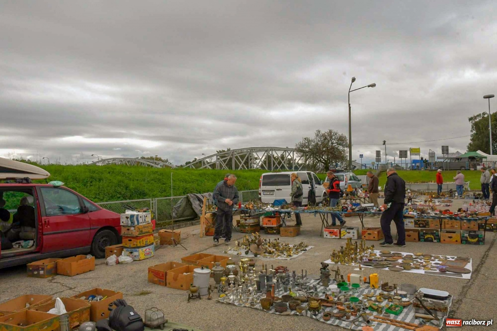 Zdjęcie w galerii na portalu naszraciborz.pl: W Raciborzu klapa, w Chałupkach wolne miejsca wiadomości z regionu