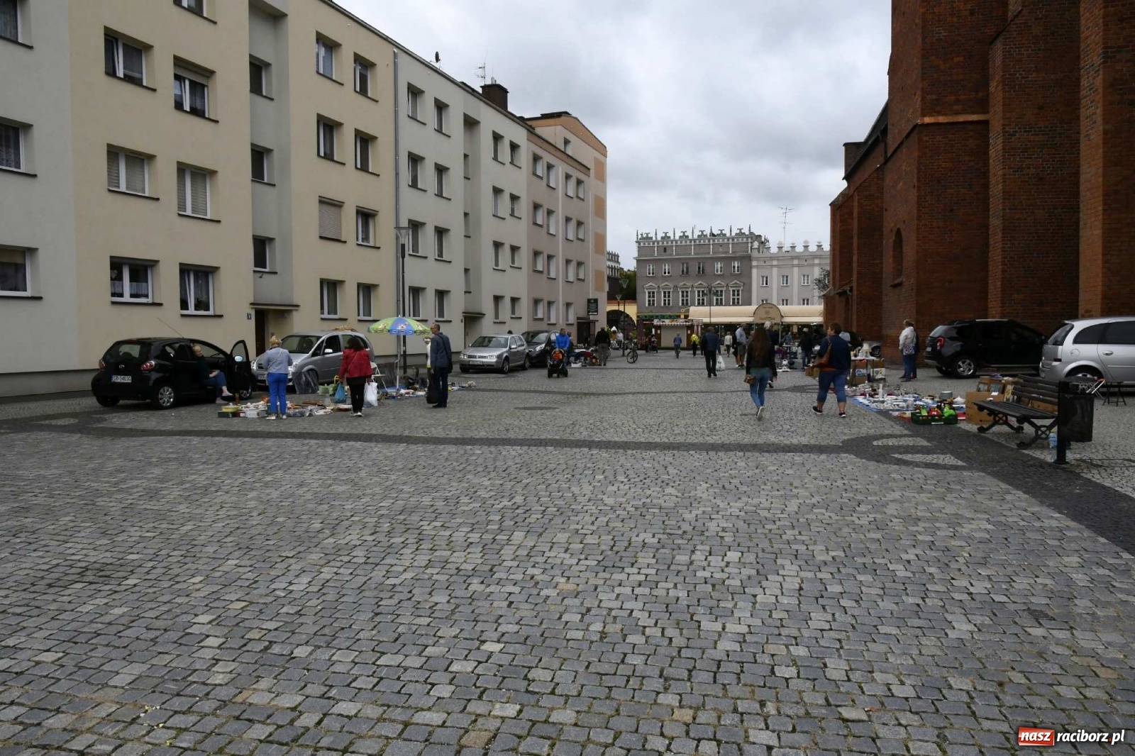 Zdjęcie w galerii na portalu naszraciborz.pl: W Raciborzu klapa, w Chałupkach wolne miejsca wiadomości z regionu