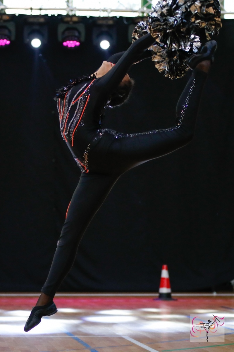 Zdjęcie w galerii na portalu naszraciborz.pl: Mażoretki Zary trzydzieści razy stanęły na podium wiadomości z regionu