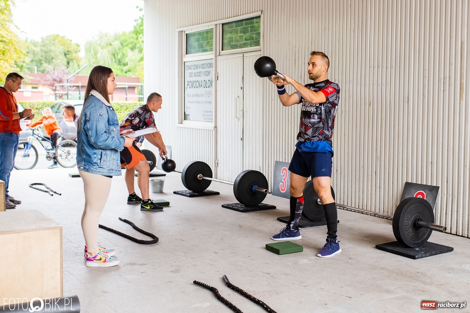 Zdjęcie w galerii na portalu naszraciborz.pl: Crossfitowcy rywalizowali przy Cegiełce wiadomości z regionu