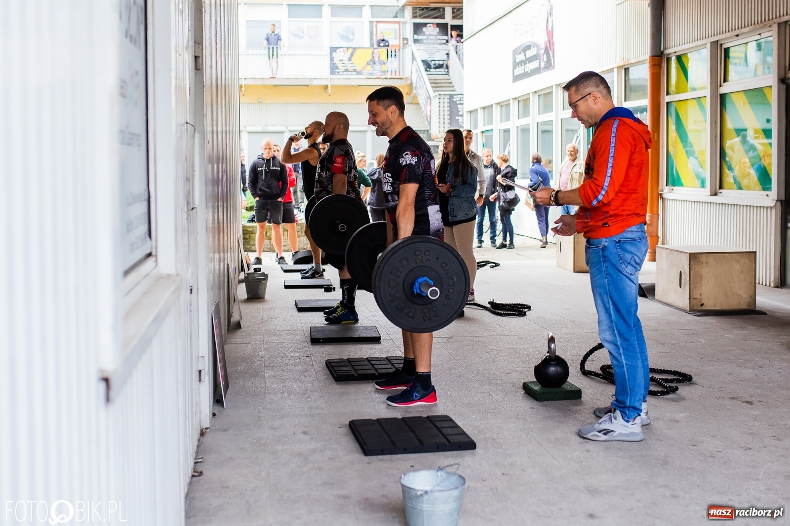 Zdjęcie w galerii na portalu naszraciborz.pl: Crossfitowcy rywalizowali przy Cegiełce wiadomości z regionu