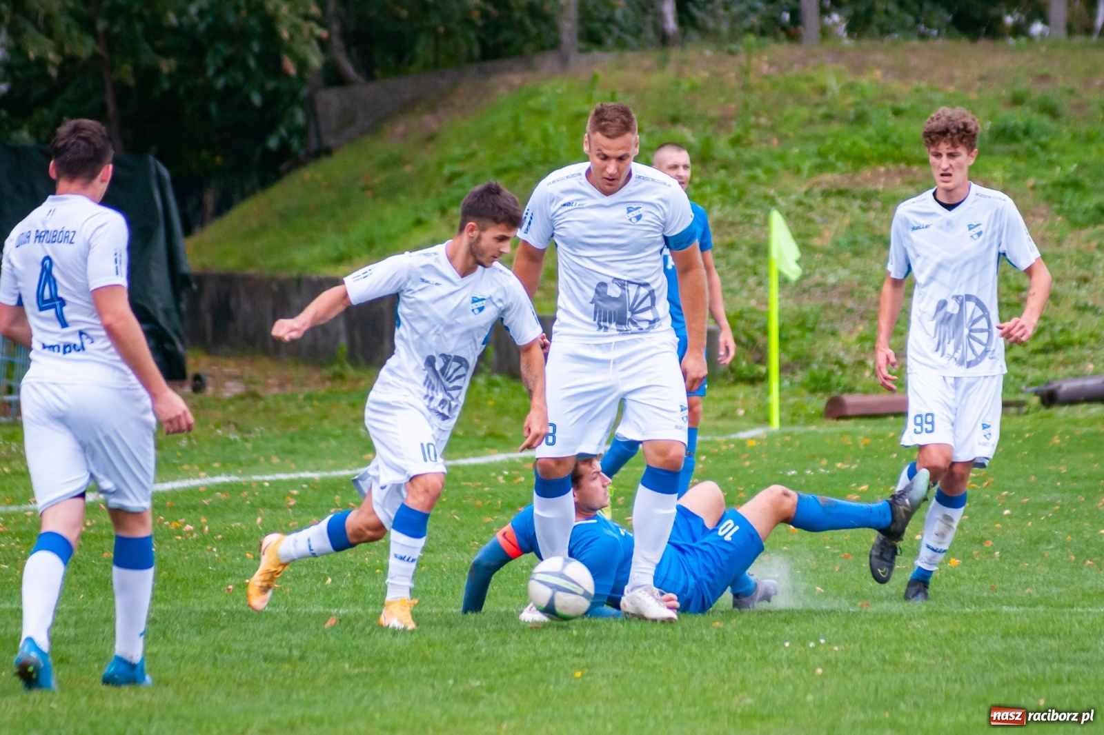 Zdjęcie w galerii na portalu naszraciborz.pl: Długo się męczyli, ale trzy punkty zdobyli [FOTO] wiadomości z regionu