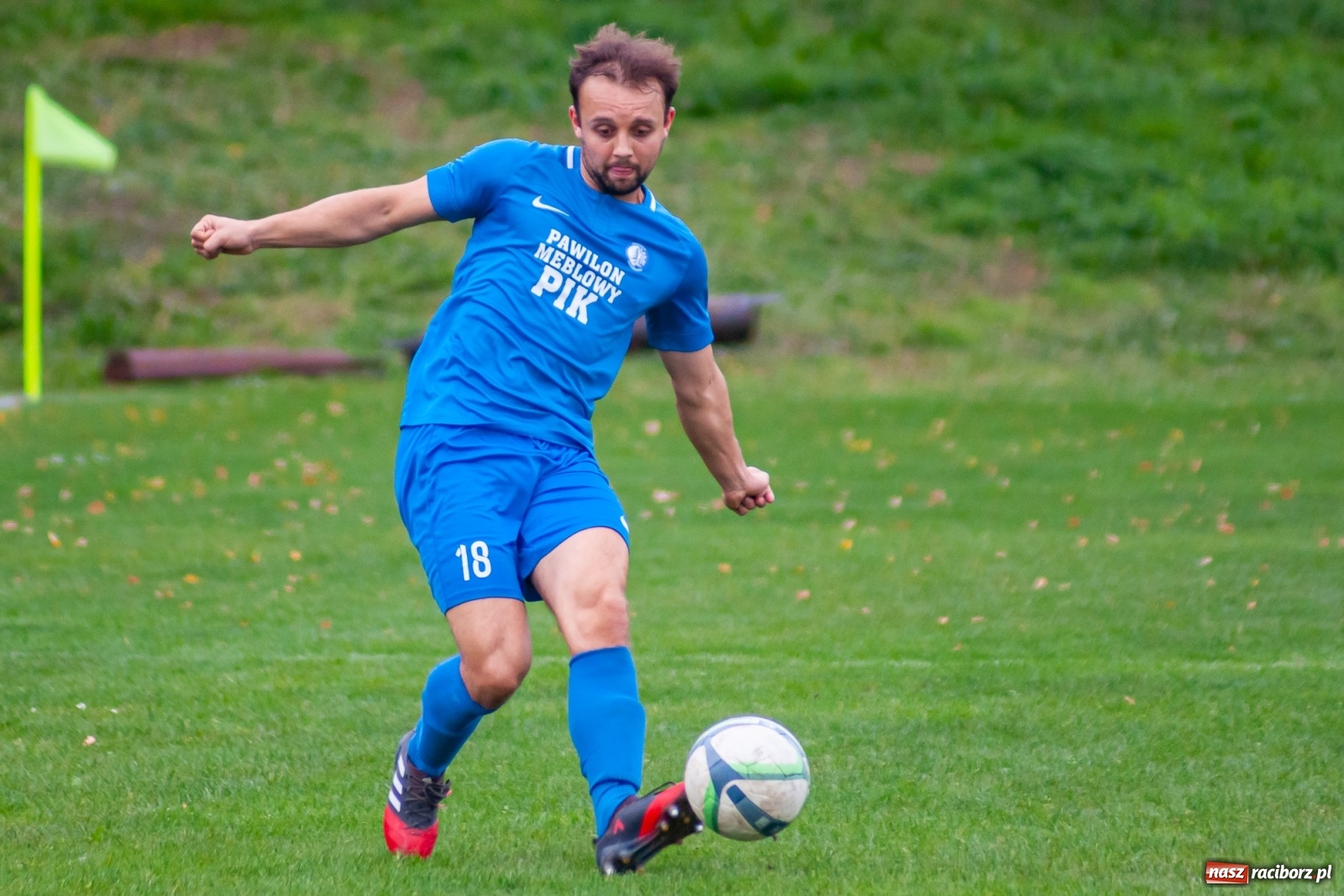 Zdjęcie w galerii na portalu naszraciborz.pl: Długo się męczyli, ale trzy punkty zdobyli [FOTO] wiadomości z regionu