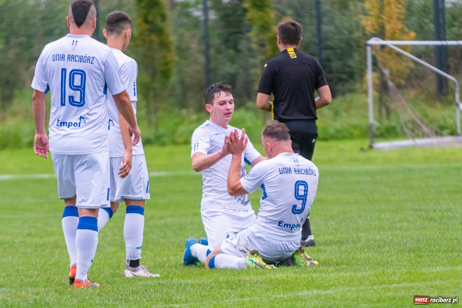 Zdjęcie w galerii na portalu naszraciborz.pl: Długo się męczyli, ale trzy punkty zdobyli [FOTO] wiadomości z regionu