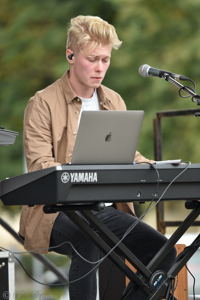 Zdjęcie w galerii na portalu naszraciborz.pl: Racibórz żegna lato. Czesi śpiewają polskie hity wiadomości z regionu