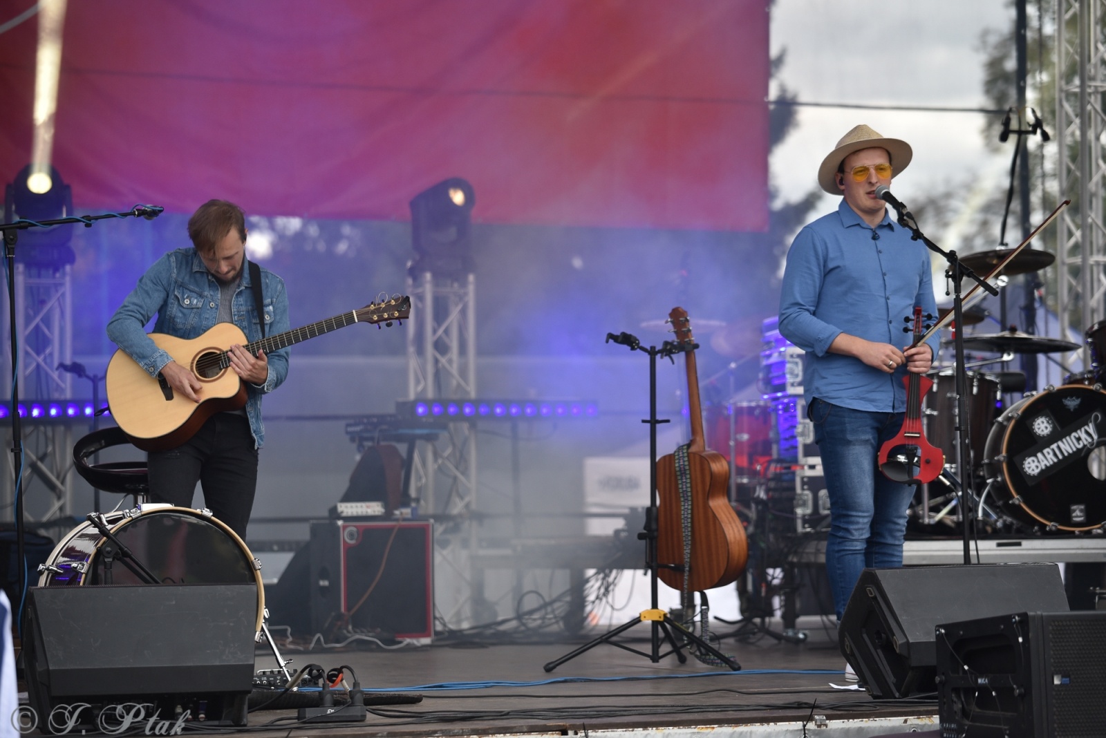 Zdjęcie w galerii na portalu naszraciborz.pl: Racibórz żegna lato. Czesi śpiewają polskie hity wiadomości z regionu