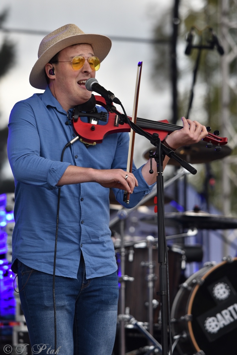 Zdjęcie w galerii na portalu naszraciborz.pl: Racibórz żegna lato. Czesi śpiewają polskie hity wiadomości z regionu