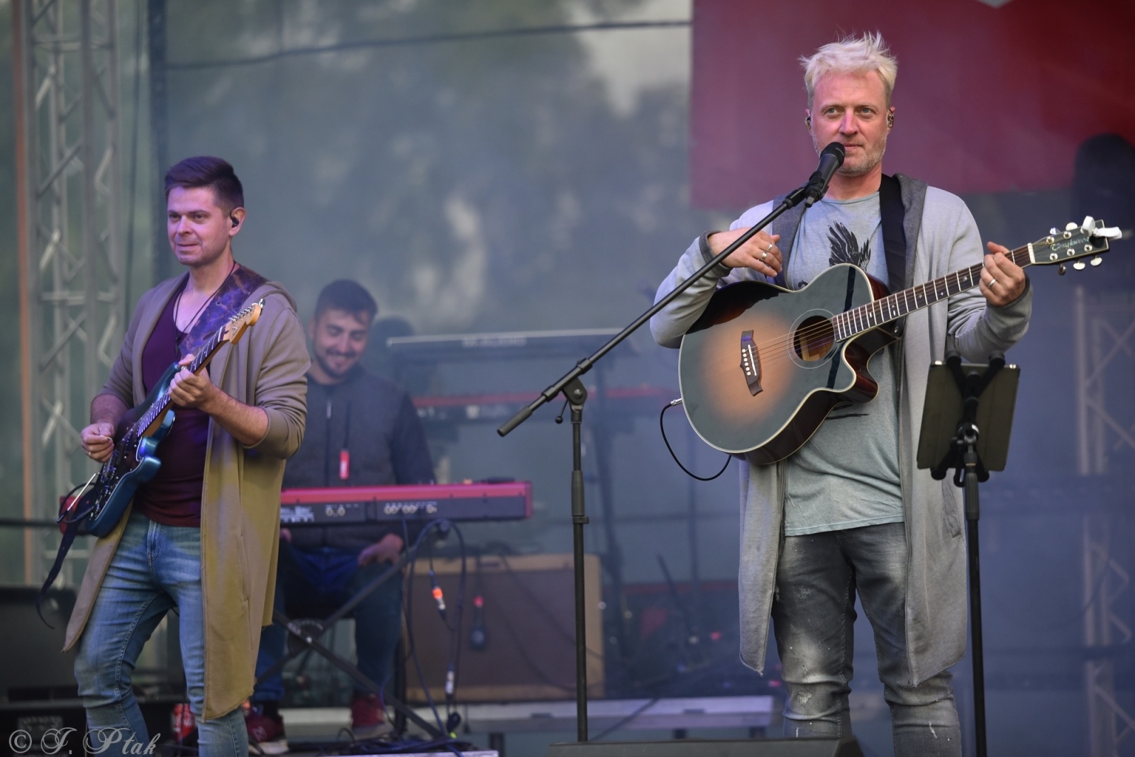 Zdjęcie w galerii na portalu naszraciborz.pl: Racibórz żegna lato. Czesi śpiewają polskie hity wiadomości z regionu