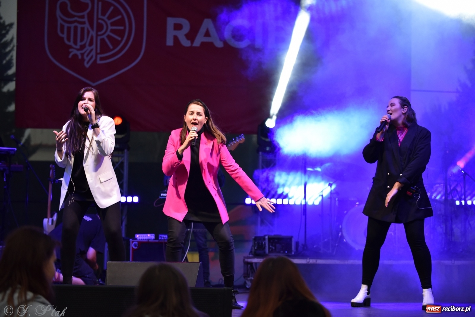 Zdjęcie w galerii na portalu naszraciborz.pl: FRELE na jarmarku w Raciborzu [FOTO i WIDEO] wiadomości z regionu