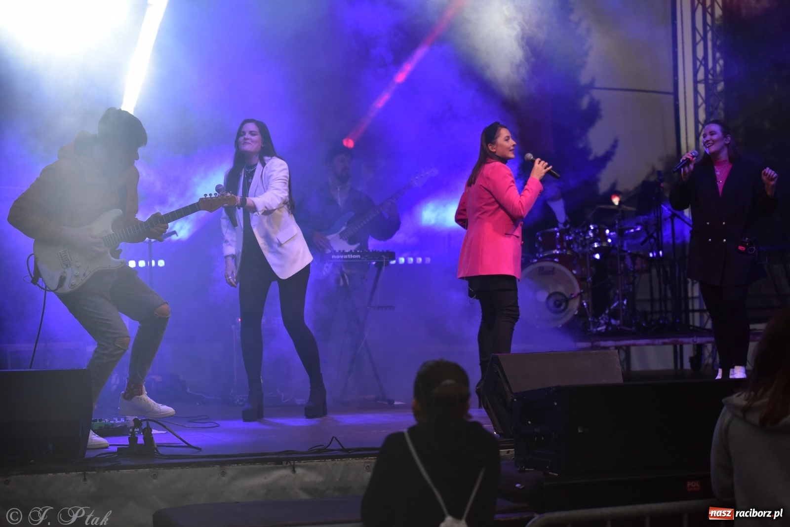 Zdjęcie w galerii na portalu naszraciborz.pl: FRELE na jarmarku w Raciborzu [FOTO i WIDEO] wiadomości z regionu