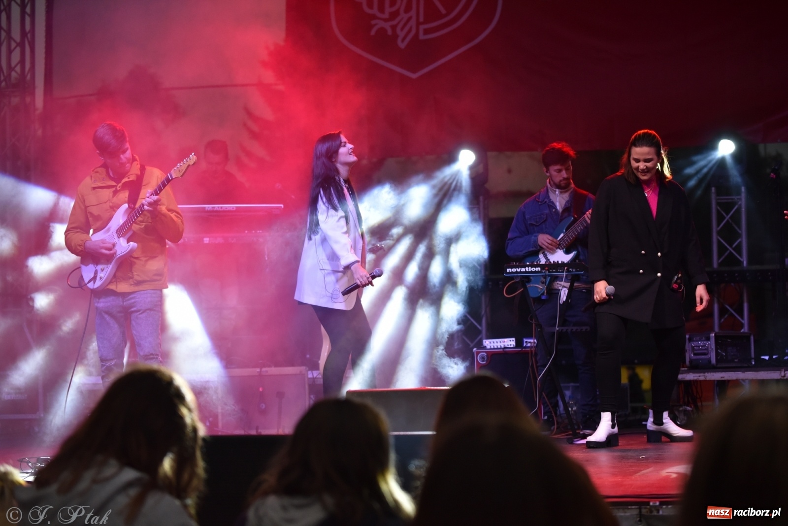Zdjęcie w galerii na portalu naszraciborz.pl: FRELE na jarmarku w Raciborzu [FOTO i WIDEO] wiadomości z regionu