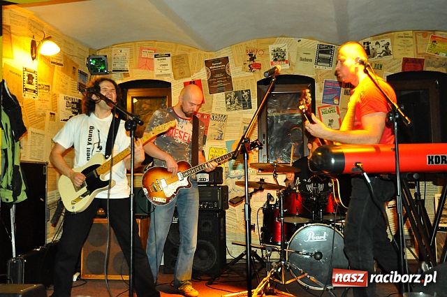 Zdjęcie w galerii na portalu naszraciborz.pl: Wiatraki kręciły się rekordowo wiadomości z regionu