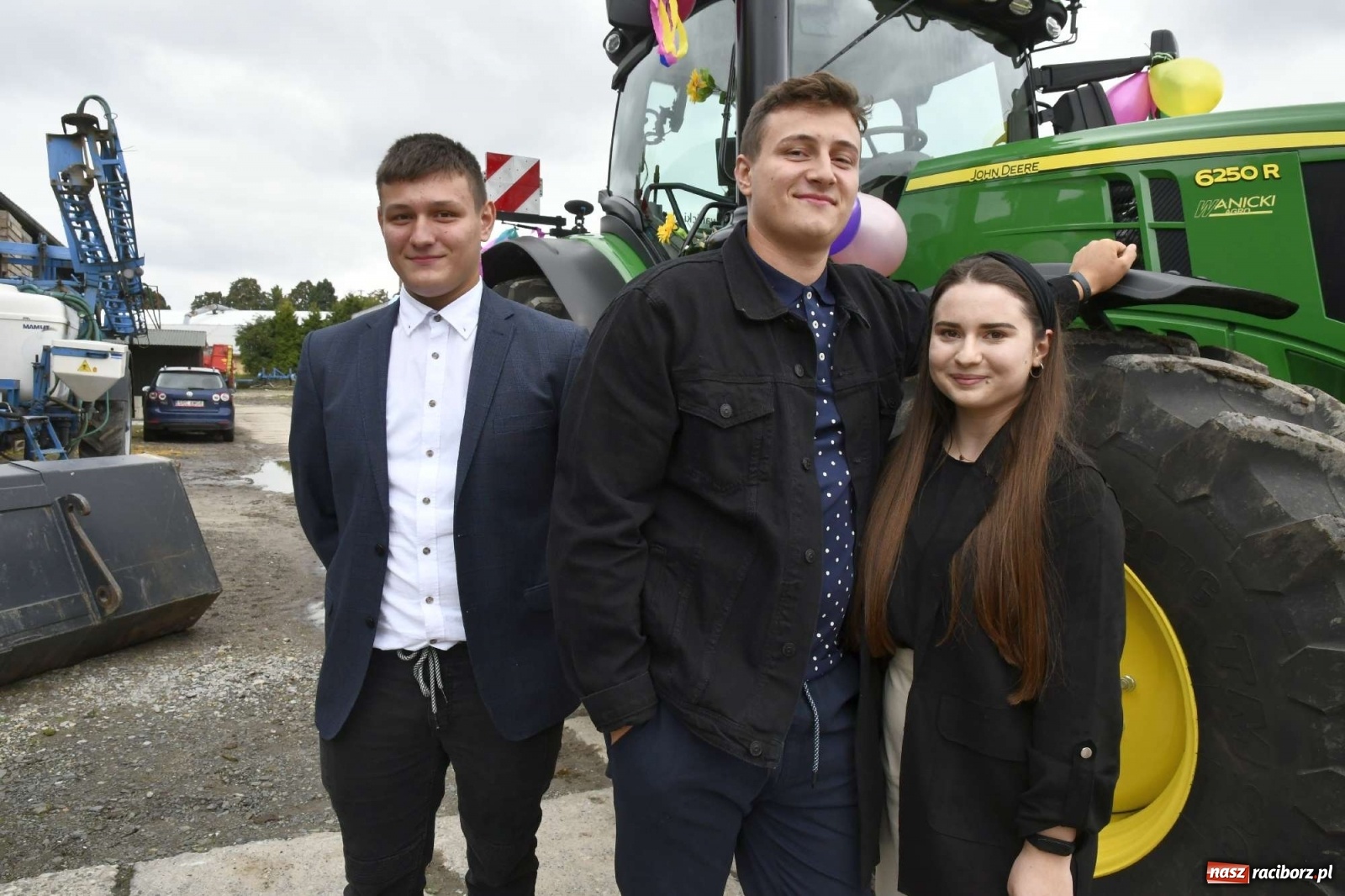 Zdjęcie w galerii na portalu naszraciborz.pl: Pawłów młodymi rolnikami stoi. Dożynki 2021 [FOTO i WIDEO] wiadomości z regionu