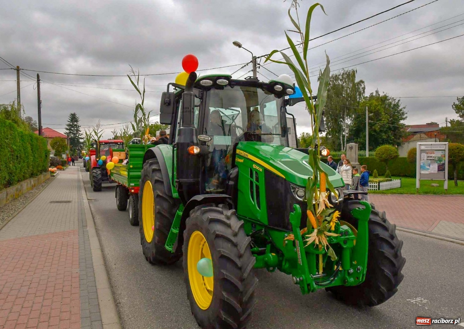Zdjęcie w galerii na portalu naszraciborz.pl: Pawłów młodymi rolnikami stoi. Dożynki 2021 [FOTO i WIDEO] wiadomości z regionu
