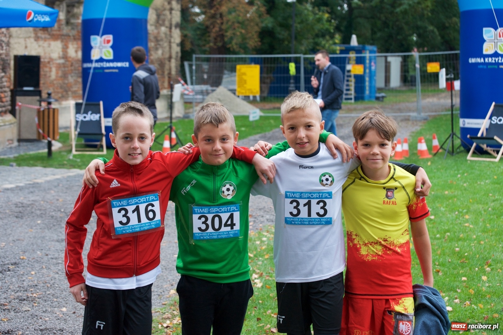 Zdjęcie w galerii na portalu naszraciborz.pl: Bieg o Złoty Kłos. Tworków debiutuje na mapie sportów biegowych wiadomości z regionu