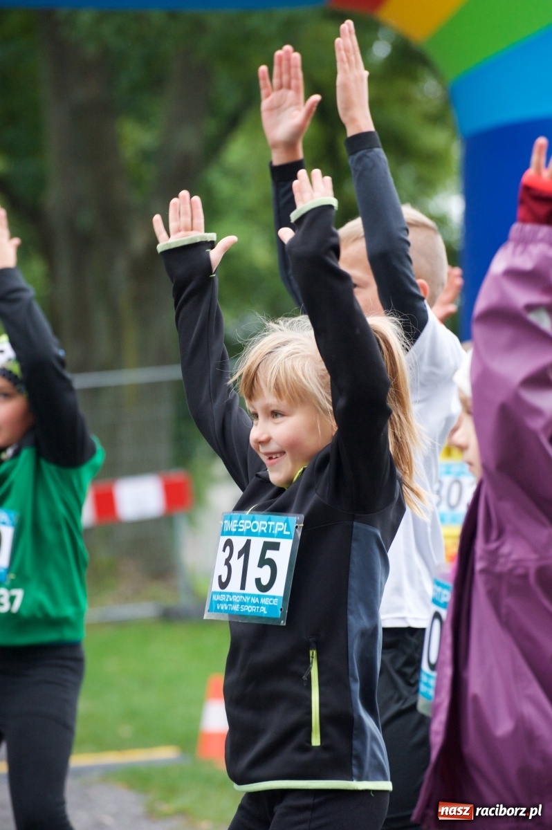 Zdjęcie w galerii na portalu naszraciborz.pl: Bieg o Złoty Kłos. Tworków debiutuje na mapie sportów biegowych wiadomości z regionu