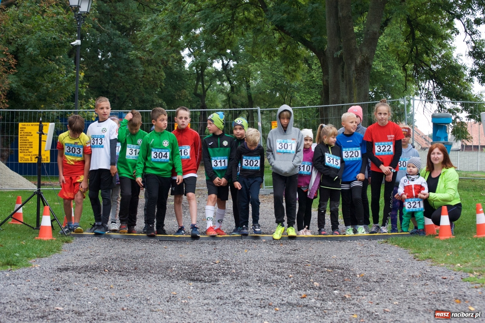Zdjęcie w galerii na portalu naszraciborz.pl: Bieg o Złoty Kłos. Tworków debiutuje na mapie sportów biegowych wiadomości z regionu