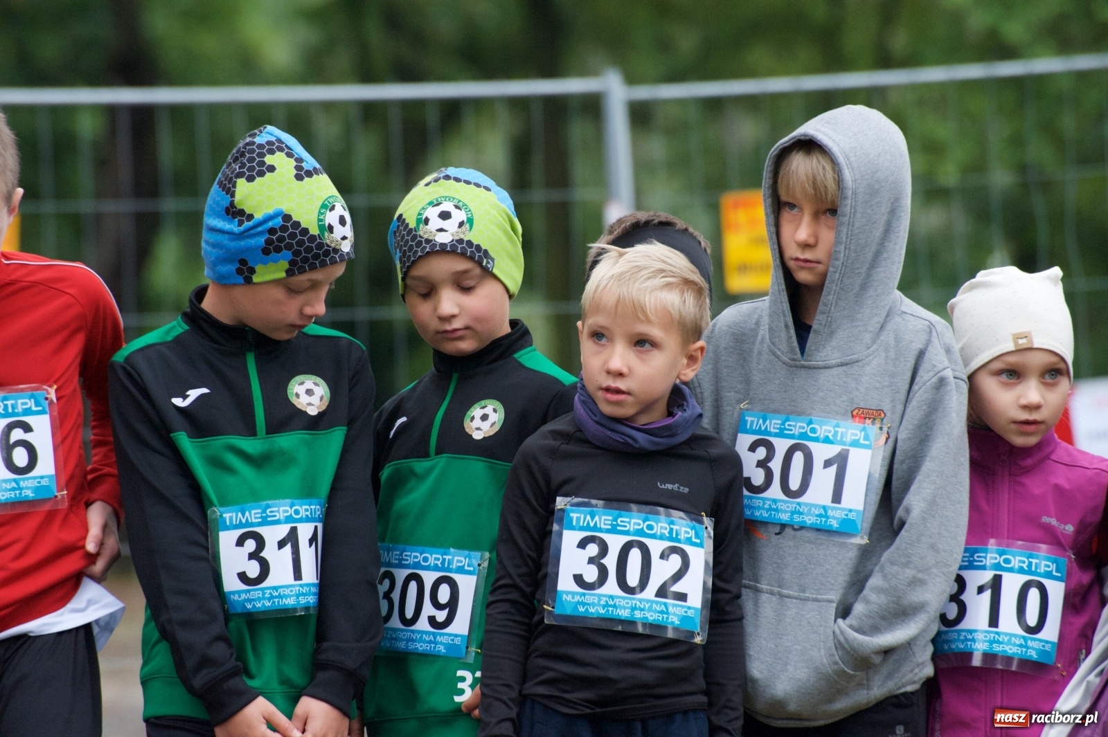 Zdjęcie w galerii na portalu naszraciborz.pl: Bieg o Złoty Kłos. Tworków debiutuje na mapie sportów biegowych wiadomości z regionu