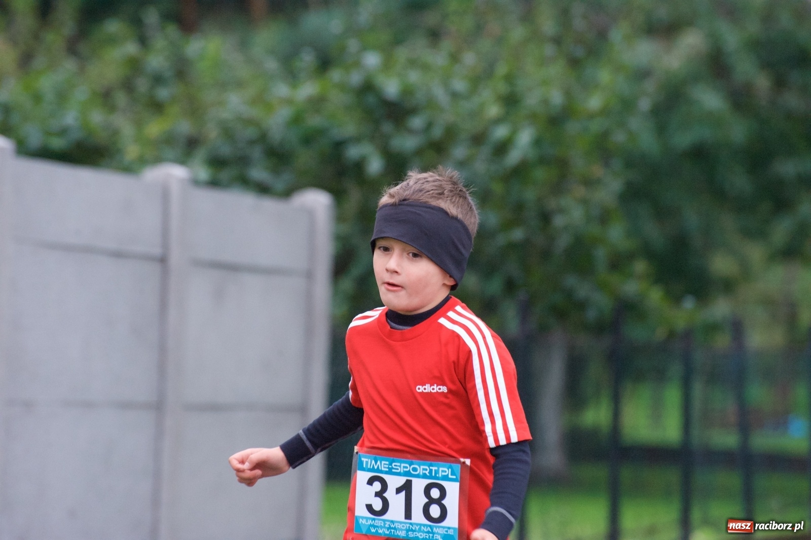 Zdjęcie w galerii na portalu naszraciborz.pl: Bieg o Złoty Kłos. Tworków debiutuje na mapie sportów biegowych wiadomości z regionu