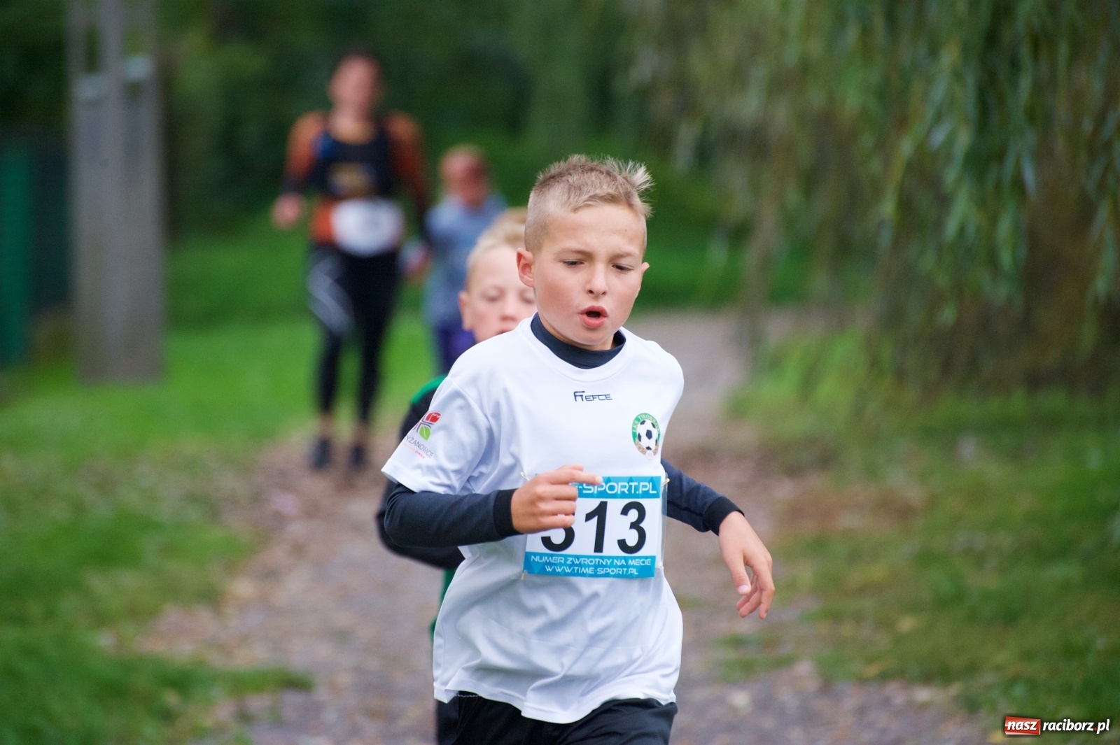 Zdjęcie w galerii na portalu naszraciborz.pl: Bieg o Złoty Kłos. Tworków debiutuje na mapie sportów biegowych wiadomości z regionu