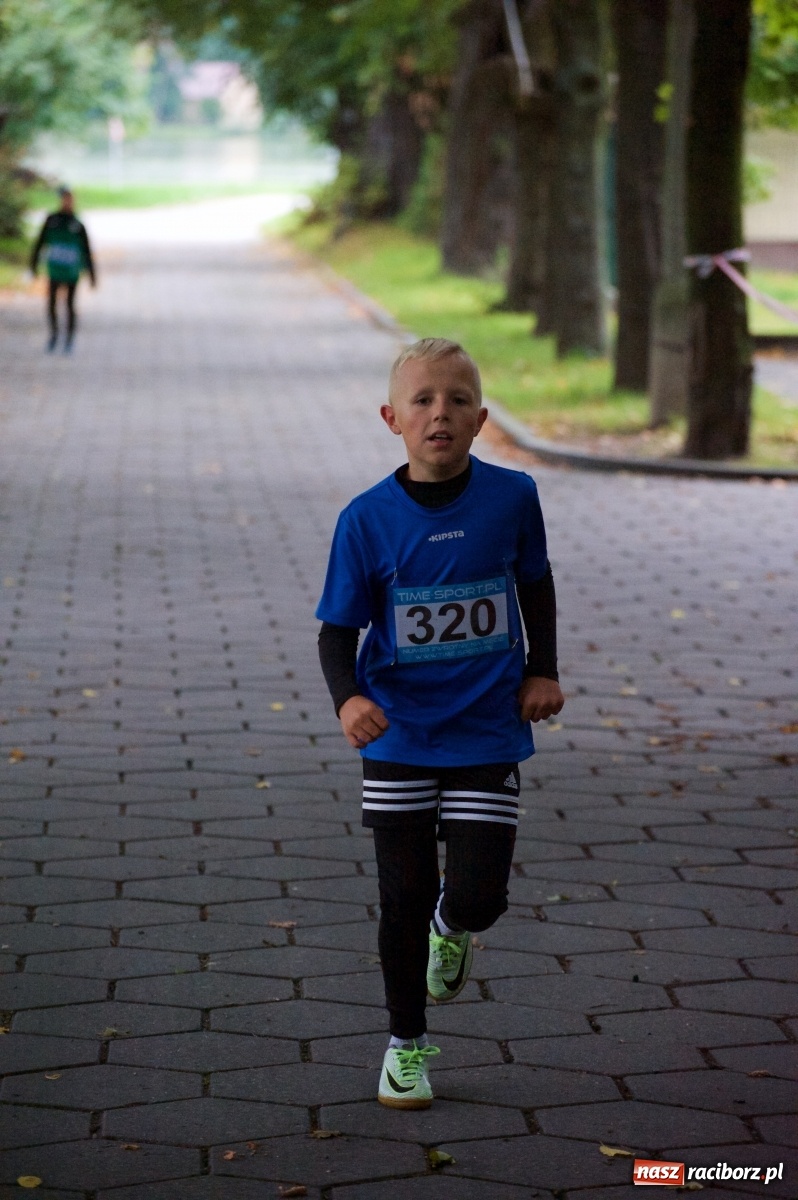 Zdjęcie w galerii na portalu naszraciborz.pl: Bieg o Złoty Kłos. Tworków debiutuje na mapie sportów biegowych wiadomości z regionu