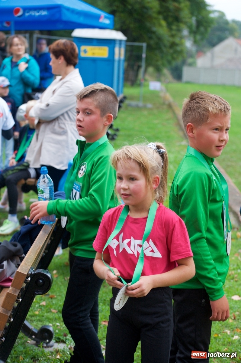 Zdjęcie w galerii na portalu naszraciborz.pl: Bieg o Złoty Kłos. Tworków debiutuje na mapie sportów biegowych wiadomości z regionu