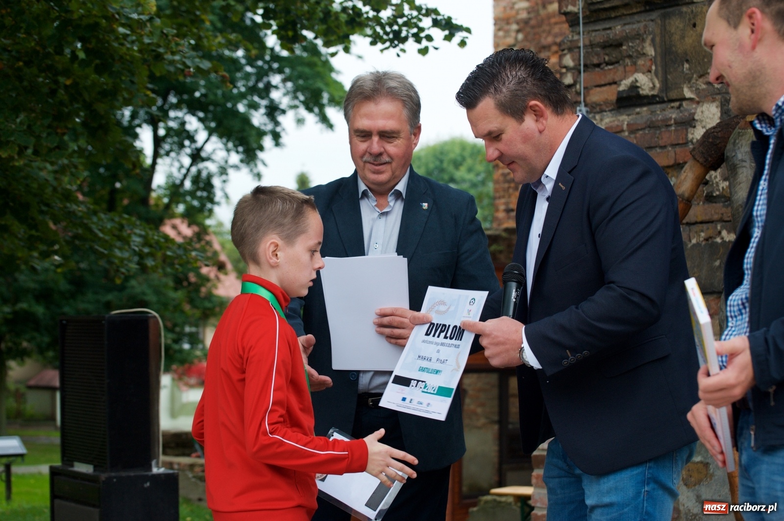 Zdjęcie w galerii na portalu naszraciborz.pl: Bieg o Złoty Kłos. Tworków debiutuje na mapie sportów biegowych wiadomości z regionu